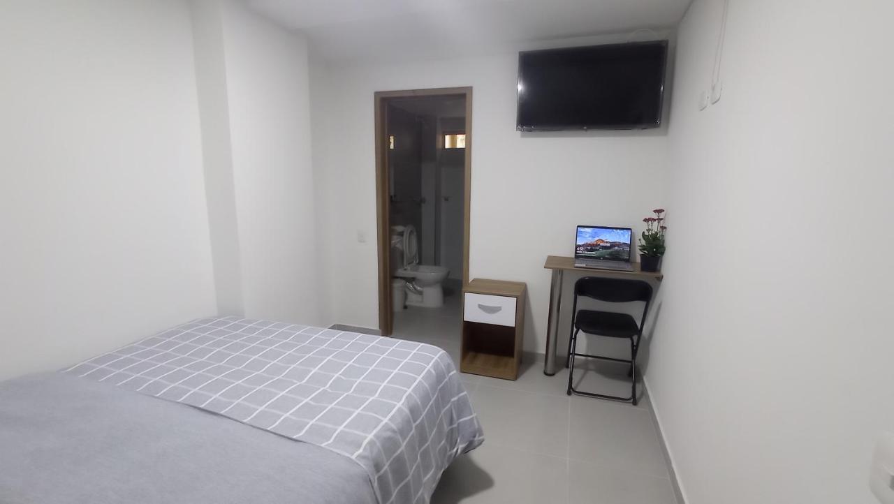 Hotel Andina Blue Funza Екстер'єр фото